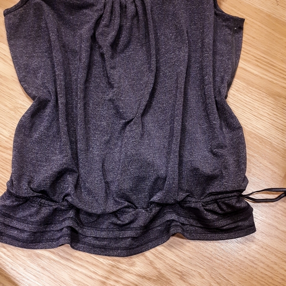 lululemon top size 6 - Picture 6 of 15